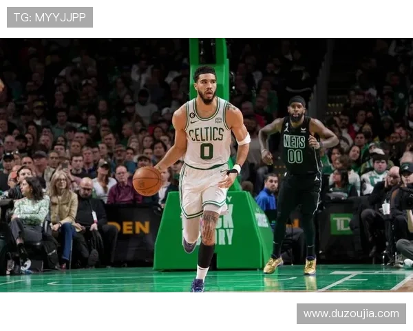 塔图姆三双表现惊艳凯尔特人客场轻取公牛展现强大实力